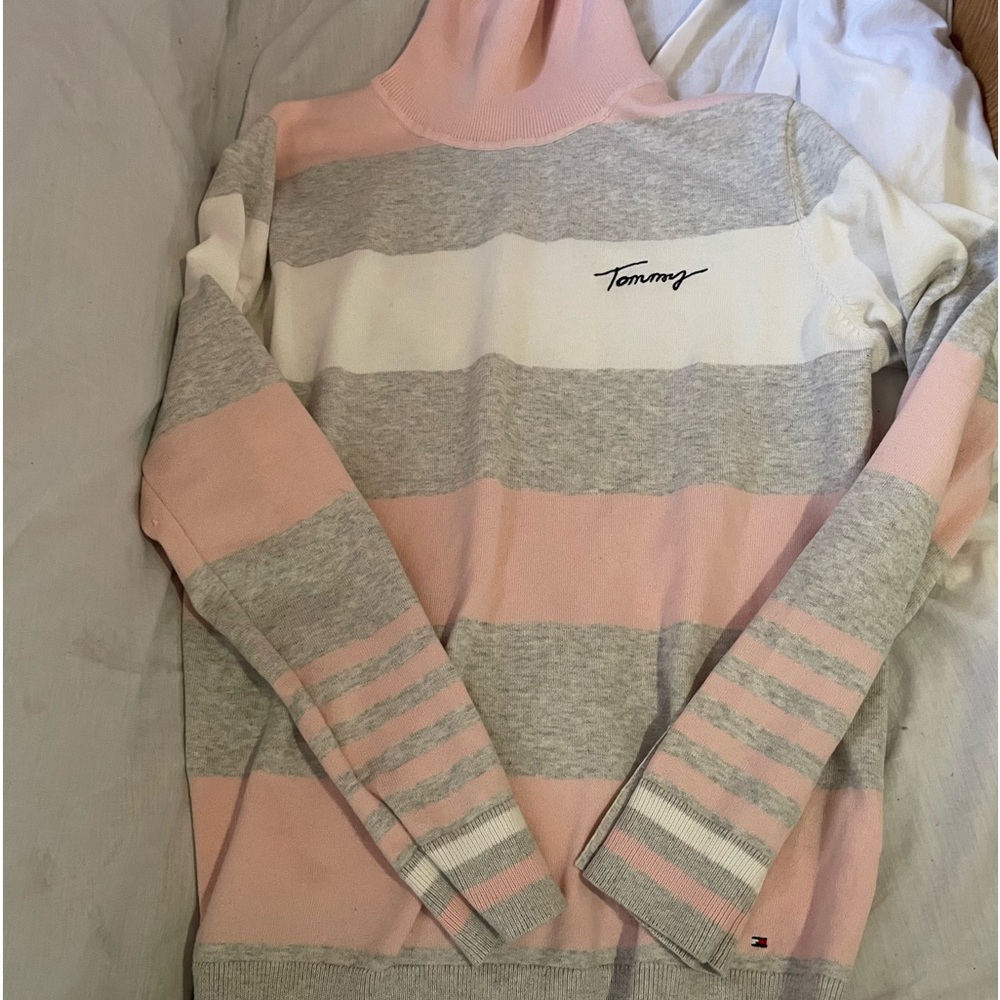 Tommy turtle neck